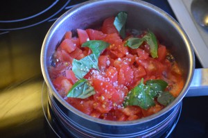 Super leckere Tomatensauce für die Home-made-Pizza