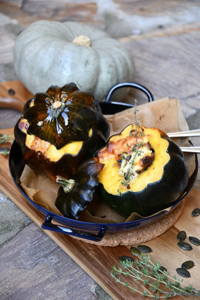 Gefüllte Kürbisse aus dem Ofen